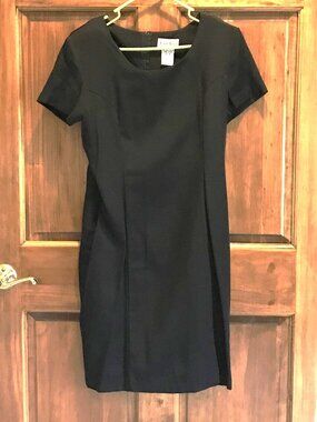 BLACK JENNIFER JAMES LITTLE BLACK DRESS, SIZE 6 PETITE